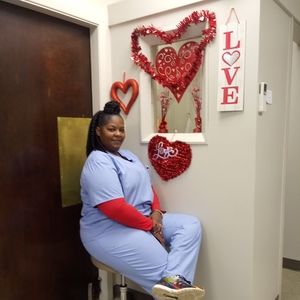 Meet your Posher, Tyronza